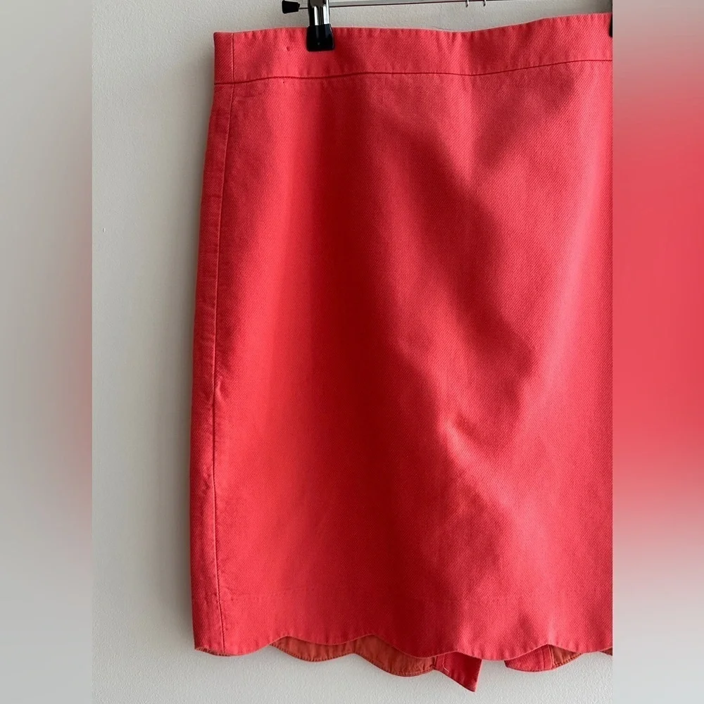 J. By J. Crew Coral Salmon Solid Pencil Skirt with Scalloped Hem, Size 4